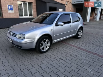 Авто Volkswagen Golf 2003 № 7678558