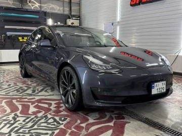 Авто Tesla Model 3 2018 № 7678753