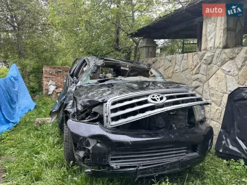 Авто Toyota Sequoia 2011 № 7678793