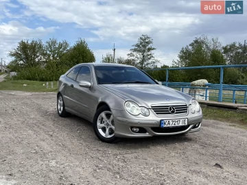 Авто Mercedes C-Class 2005 № 7678809