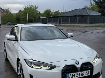 Авто BMW I4 2024 № 7678842