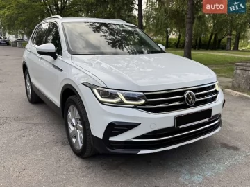 Авто Volkswagen Tiguan 2021 № 7678894