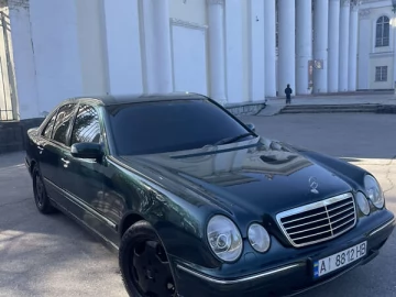 Авто Mercedes E-Class 2001 № 7678901