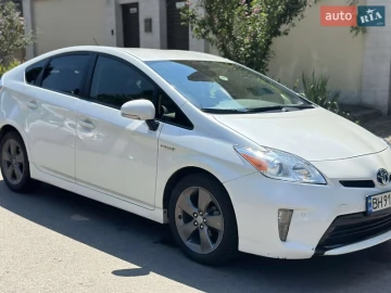 Авто Toyota Prius 2014 № 7678936