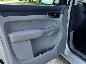 Авто Volkswagen Caddy 2008 № 7678992
