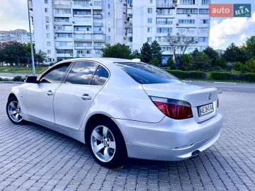Авто BMW 5 Series 2004 № 7679024