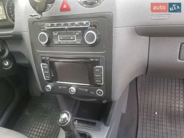 Авто Volkswagen Caddy 2014 № 7679043