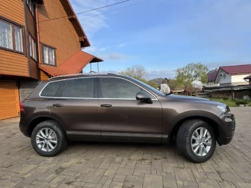 Авто Volkswagen Touareg 2014 № 7679114