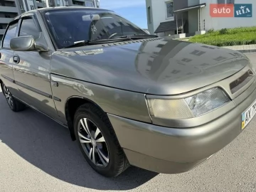 Авто ВАЗ 2110 2000 № 7679149