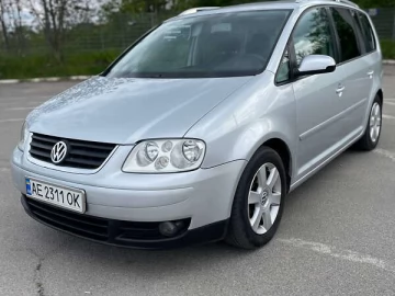 Авто Volkswagen Touran 2004 № 7679186