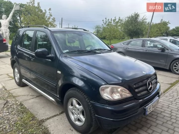 Авто Mercedes M-Class 2001 № 7679311