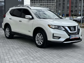 Авто Nissan Rogue 2017 № 7679412
