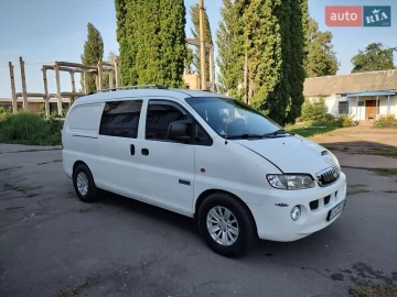 Авто Hyundai H-1 2007 № 7679568