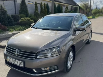 Авто Volkswagen Passat 2011 № 7679620