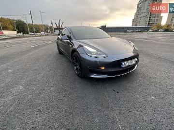 Авто Tesla Model 3 2021 № 7679690