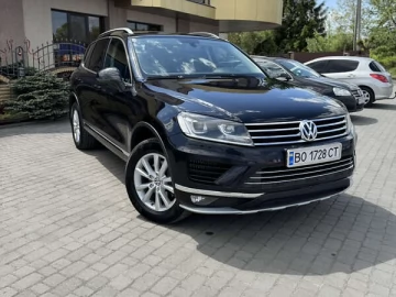 Авто Volkswagen Touareg 2015 № 7679726