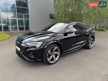 Авто Audi Sq8 Sportback E-Tron 2023 № 7679757