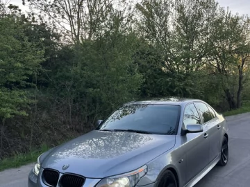 Авто BMW 5 Series 2003 № 7679900