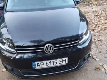 Авто Volkswagen Touran 2015 № 7679916