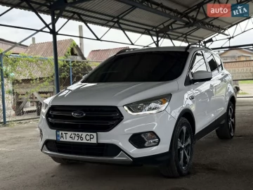 Авто Ford Escape 2017 № 7679929