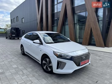 Авто Hyundai Ioniq 2017 № 7679943