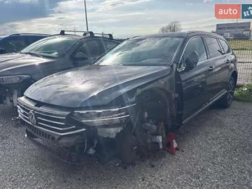 Авто Volkswagen Passat 2023 № 7680047