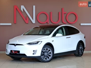 Авто Tesla Model X 2019 № 7680058