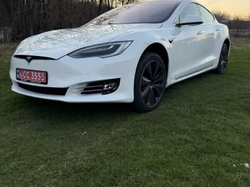 Авто Tesla Model S 2020 № 7680061