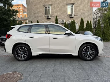 Авто BMW X1 2024 № 7680086