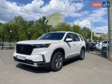 Авто Honda Pilot 2023 № 7680088
