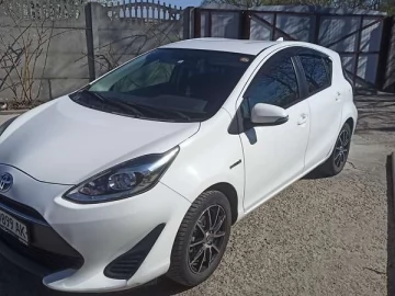 Авто Toyota Aqua 2018 № 7680234