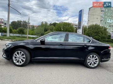 Авто Volkswagen Passat 2018 № 7680297