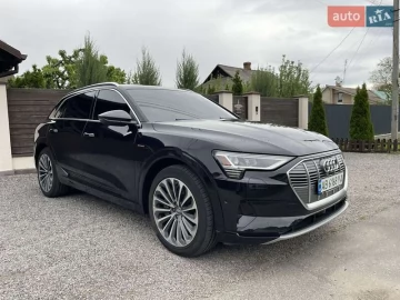 Авто Audi E-Tron 2019 № 7680354