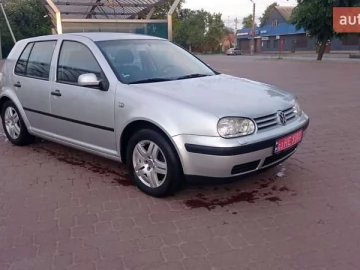 Авто Volkswagen Golf 2002 № 7680439
