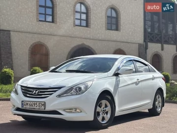 Авто Hyundai Sonata 2014 № 7680506