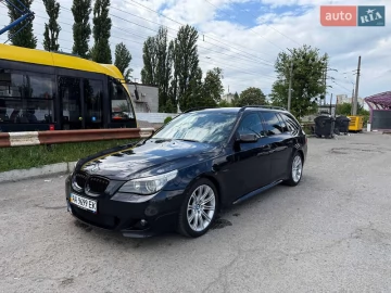 Авто BMW 5 Series 2004 № 7680559
