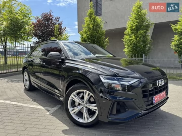 Авто Audi Q8 2018 № 7680634