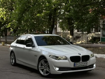 Авто BMW 5 Series 2012 № 7680659