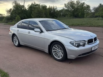 Авто BMW 7 Series 2002 № 7680679
