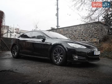 Авто Tesla Model S 2013 № 7680726