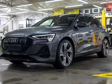 Авто Audi E-Tron 2021 № 7680739