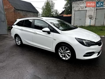 Авто Opel Astra 2020 № 7680764