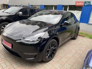 Авто Tesla Model Y 2024 № 7680772