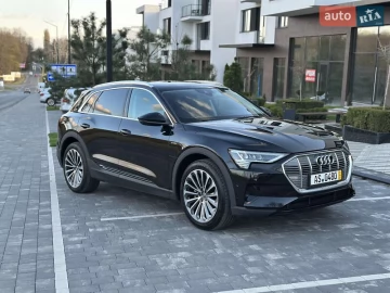 Авто Audi E-Tron 2020 № 7680938
