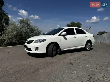 Авто Toyota Corolla 2012 № 7680989