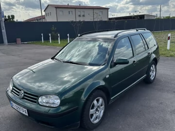 Авто Volkswagen Golf 2000 № 7681074