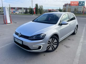 Авто Volkswagen E-Golf 2014 № 7681128