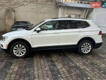 Авто Volkswagen Tiguan 2018 № 7681176