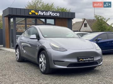 Авто Tesla Model Y 2023 № 7681201