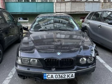 Авто BMW 5 Series 1999 № 7681220